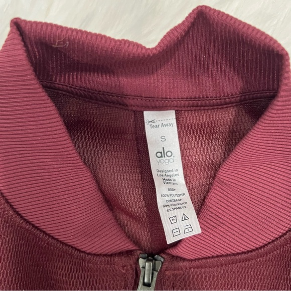 ALO Yoga Women's Field Crop Jacket - Picture 5 of 8